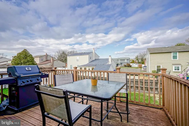 $390,000 | 410 Sheffield Court, Runnemede, NJ 08078