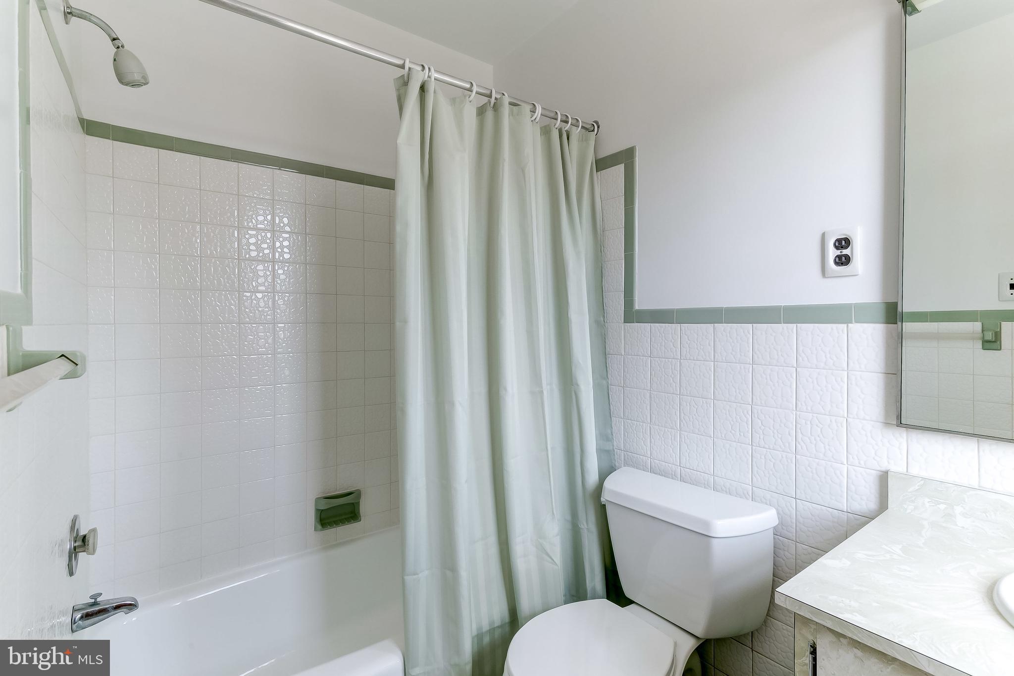 4414 Camellia Road Baltimore, MD 21236 - Photo 14 of 27 Gallery Image 14