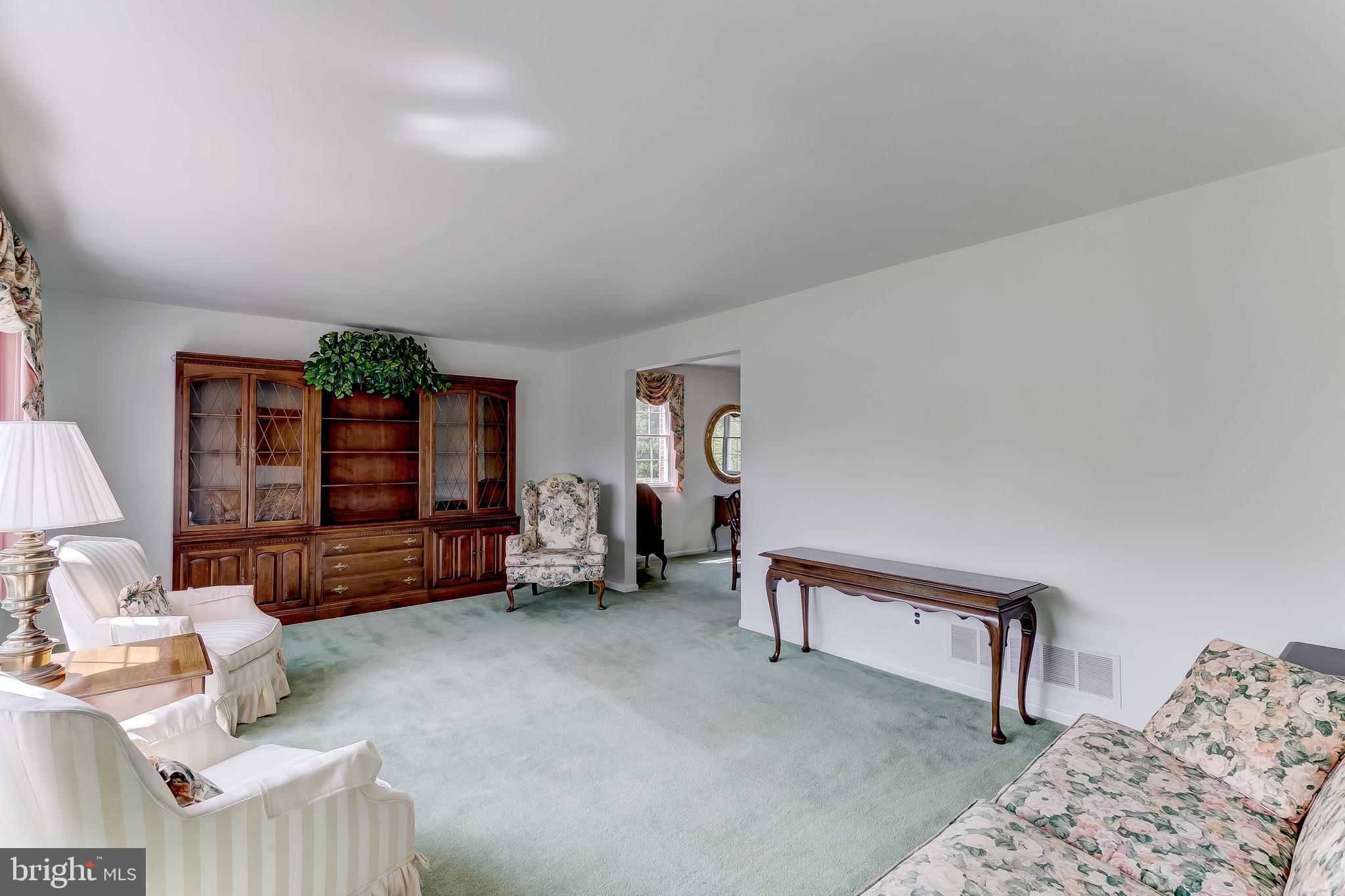 4414 Camellia Road Baltimore, MD 21236 - Photo 5 of 27 Gallery Image 5