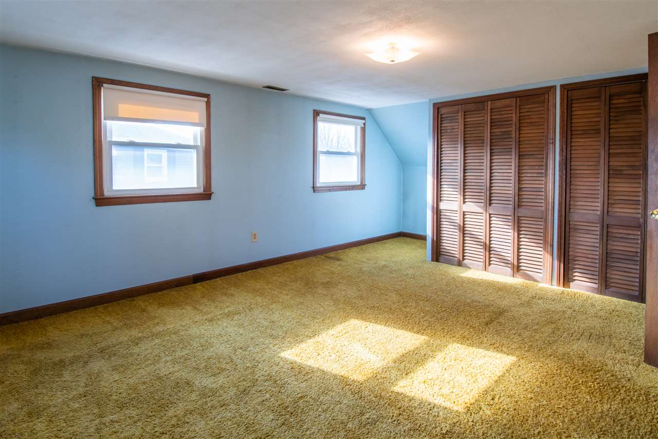 32 Fairview Avenue Nashua, NH 03060 - Photo 11 of 15