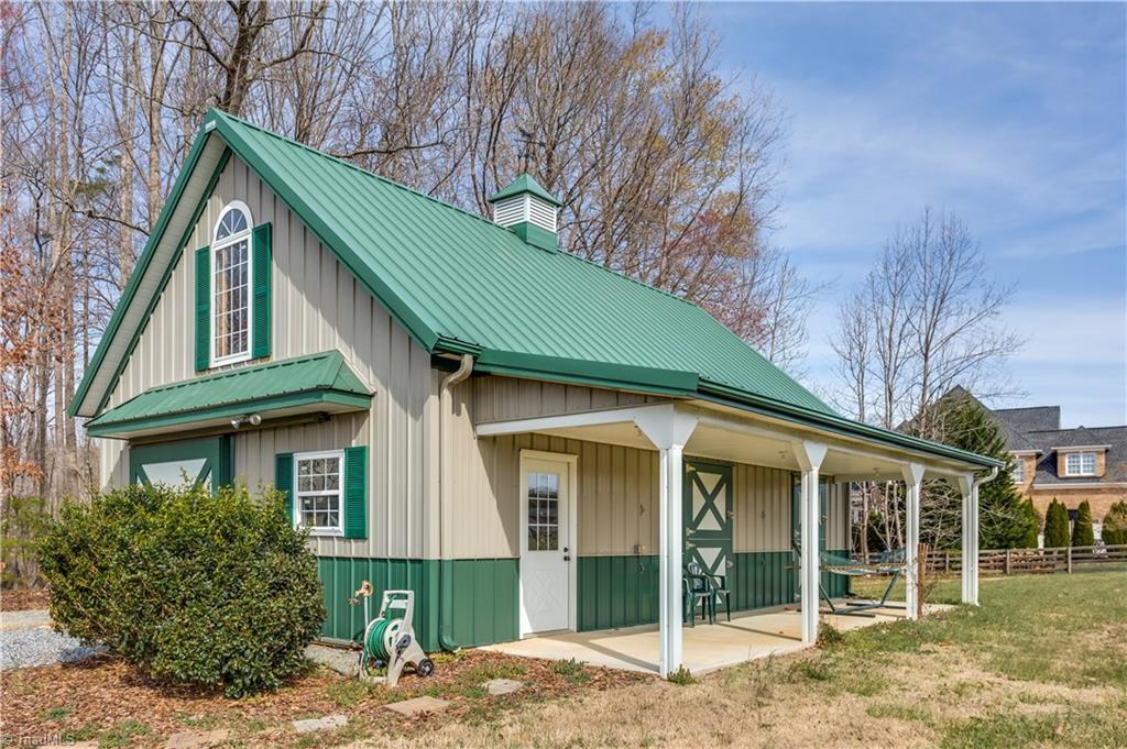 7579 Adler Road Summerfield, NC 27358 - Photo 3 of 28