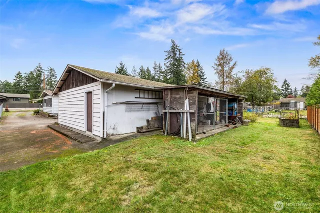 $424,000 | 35119 28th Avenue South, Federal Way, WA 98003