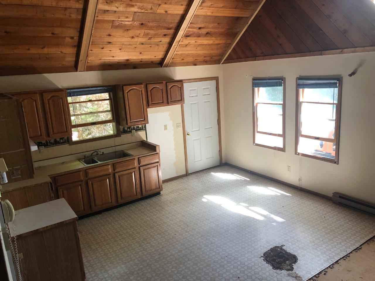 2006 West Carpenter Lake Road Eagle River, WI 54521 - Photo 7 of 24 Gallery Image 7