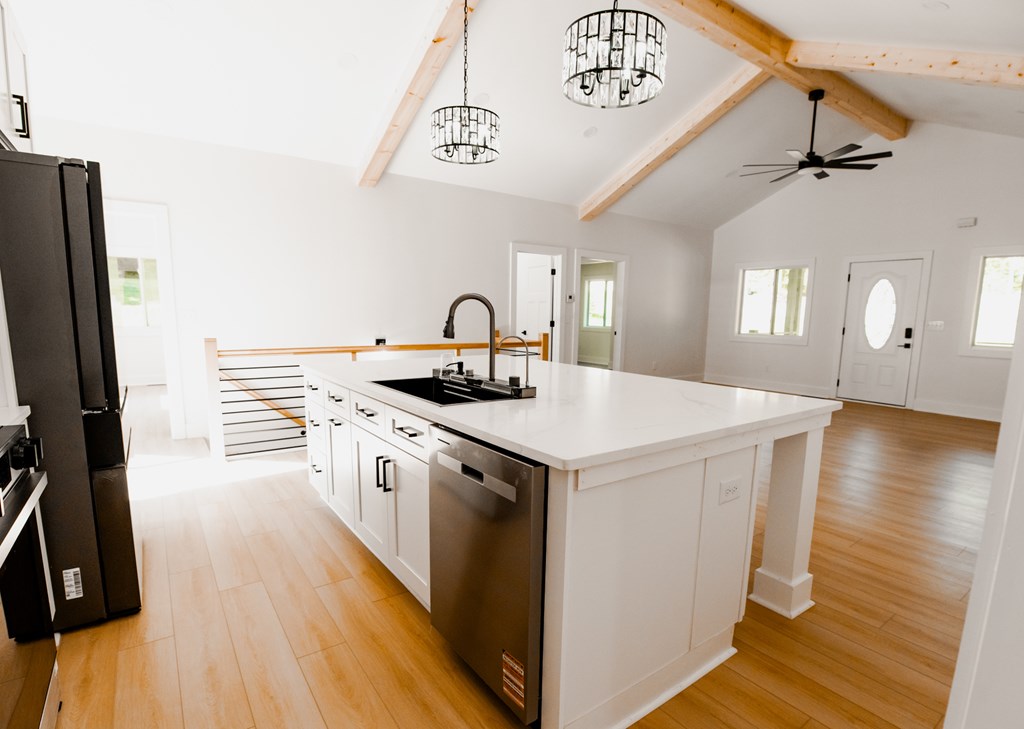 173 Frontier Road Jasper, GA 30143 - Photo 16 of 33 Kitchen Island