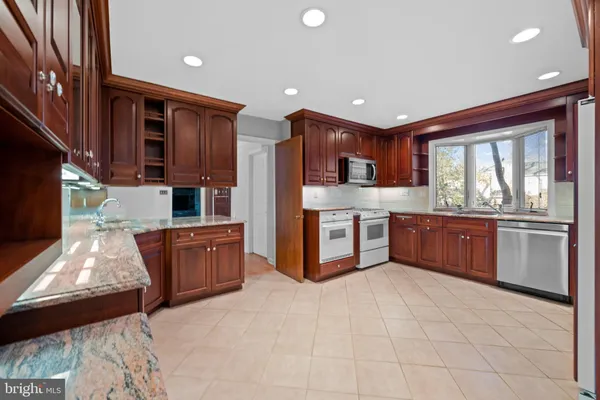 $4,300 | 107 Sorrel Drive, Wilmington, DE 19803