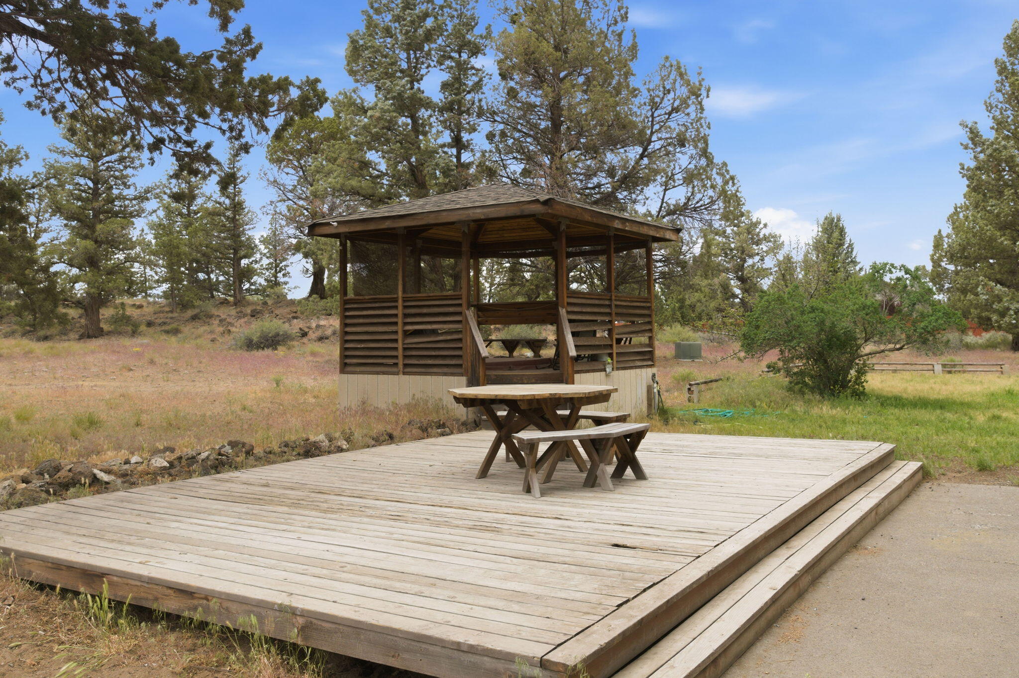 67325 Fryrear Road Bend, OR 97703 - Photo 18 of 21 24-web-or-mls-DSC_5011