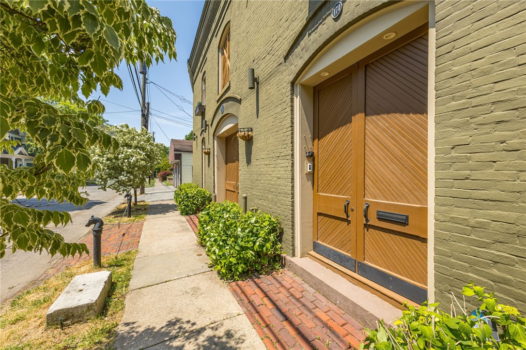170-174 Griffith Street Rochester, NY 14607 - Photo 4 of 45
