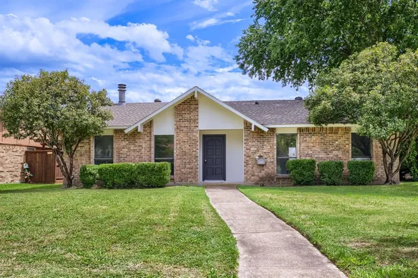 $340,000 | 1200 Creekwood Court, Allen, TX 75002