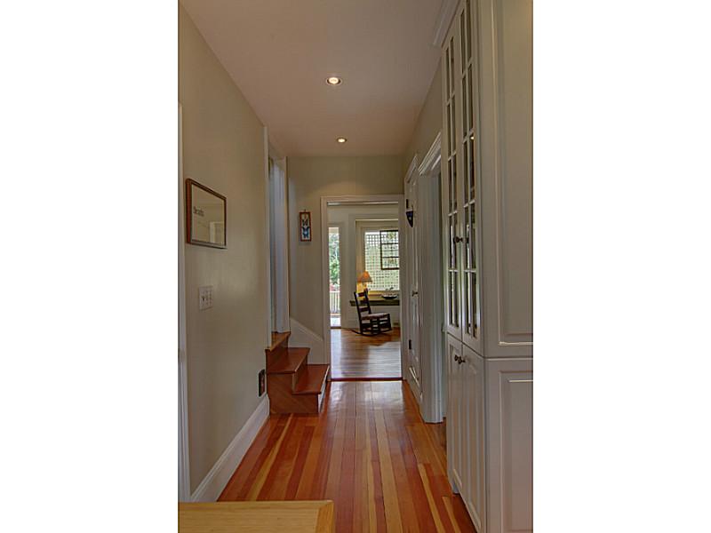 11 Kensington Road Cranston, RI 02905 - Photo 8 of 23 Interior Space/Layout.