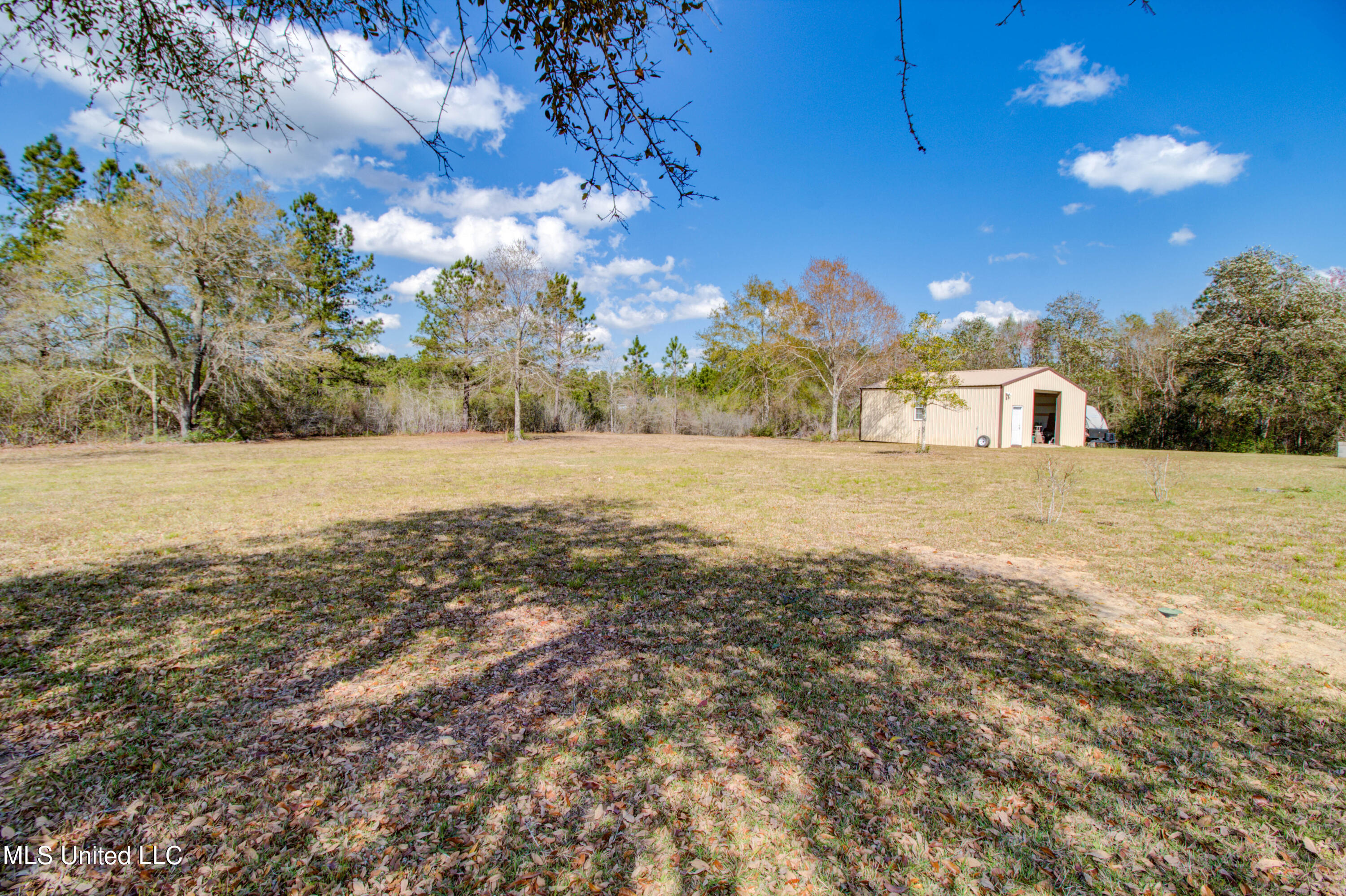 21015 Country Lane Kiln, MS 39556 - Photo 28 of 31 IMG_1334_5_6