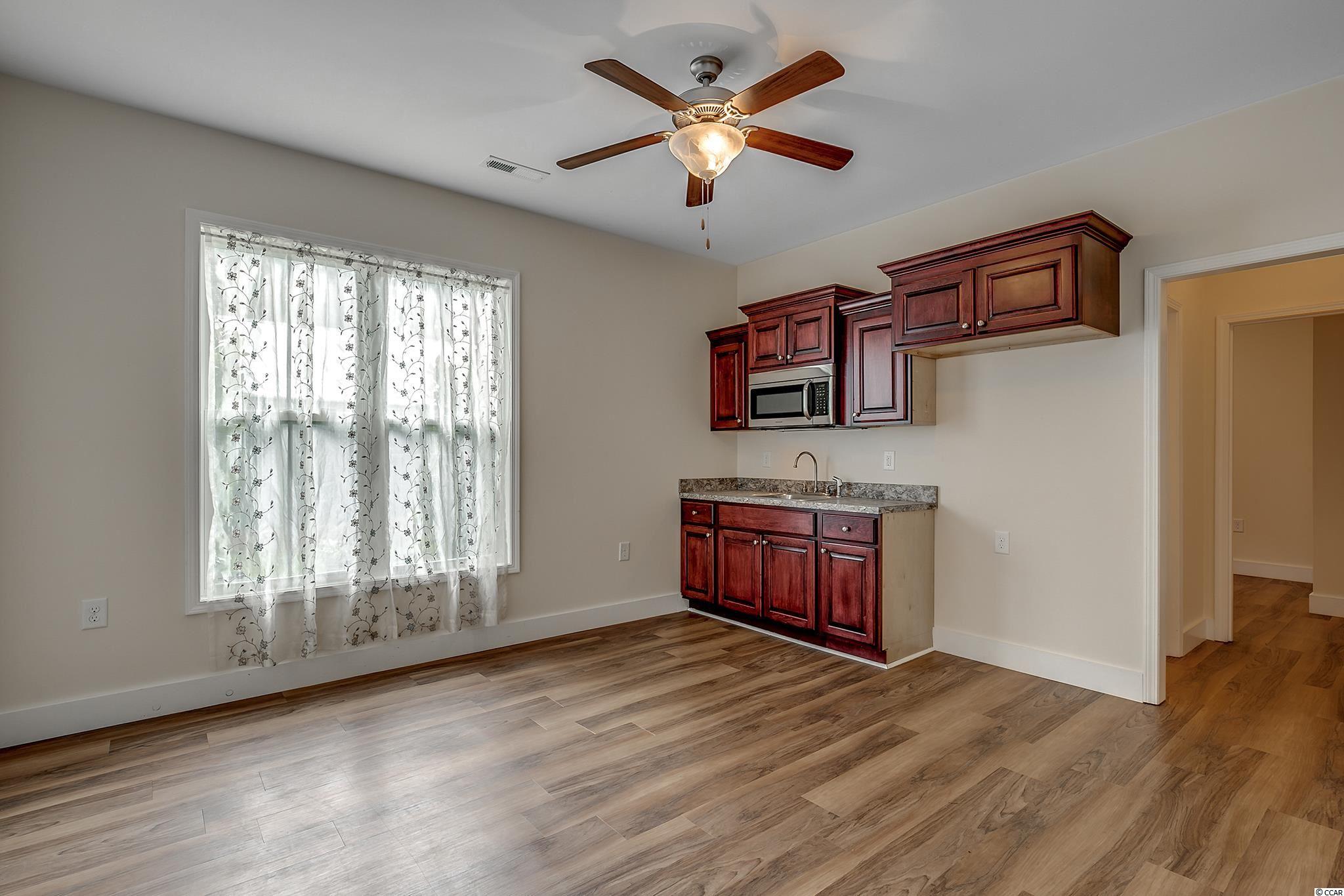 37 Fathom Lane Murrells Inlet, SC 29576 - Photo 21 of 35