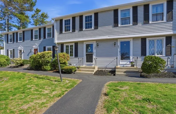 $479,900 | 848 Plain Street, Unit 32, Marshfield, MA 02050