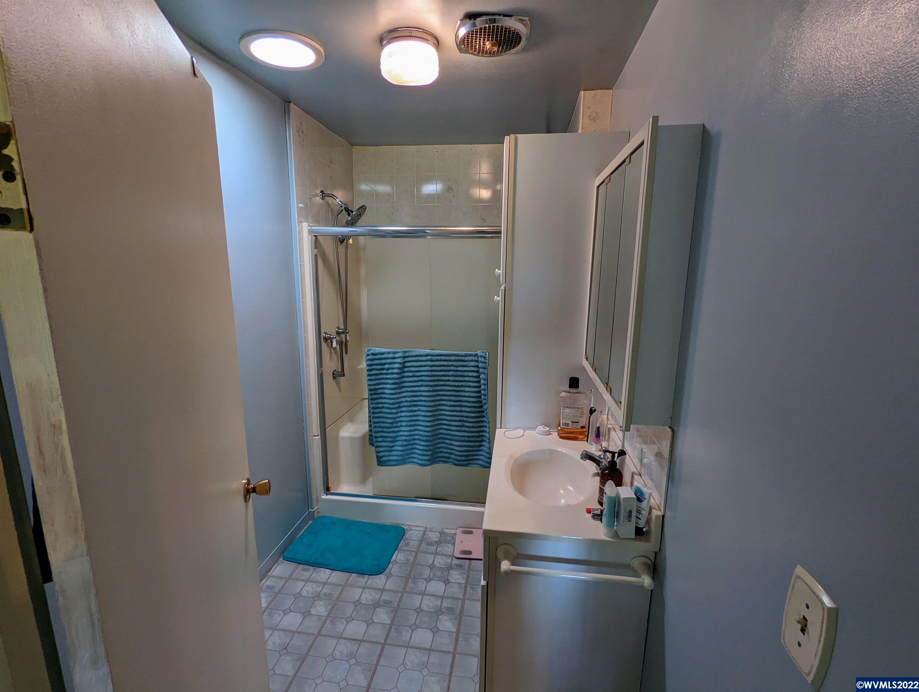 455 Crowfoot Road Lebanon, OR 97355 - Photo 15 of 20 Gallery Image 15