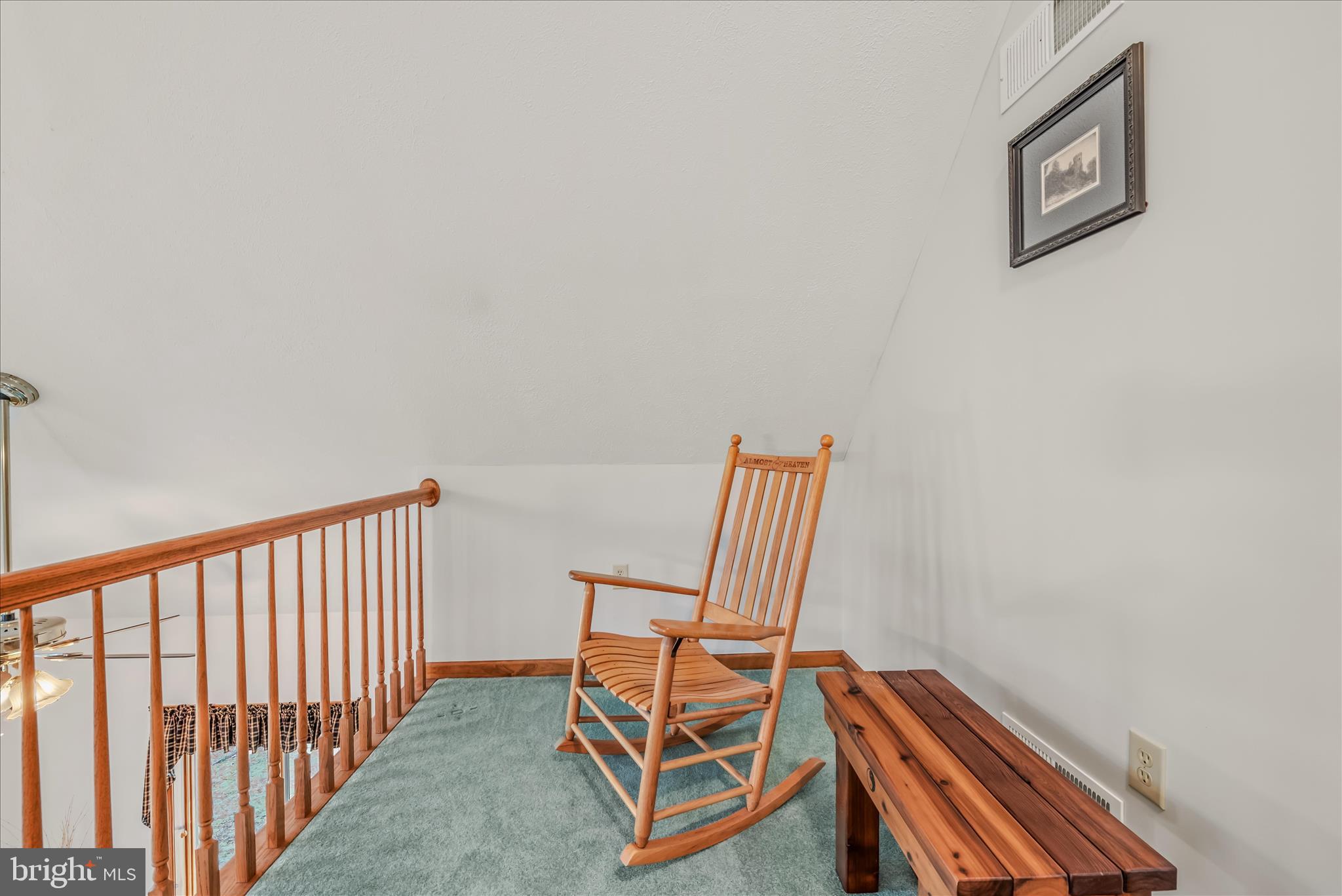 291 Dry Run Lane Berkeley Springs, WV 25411 - Photo 20 of 47 Landing