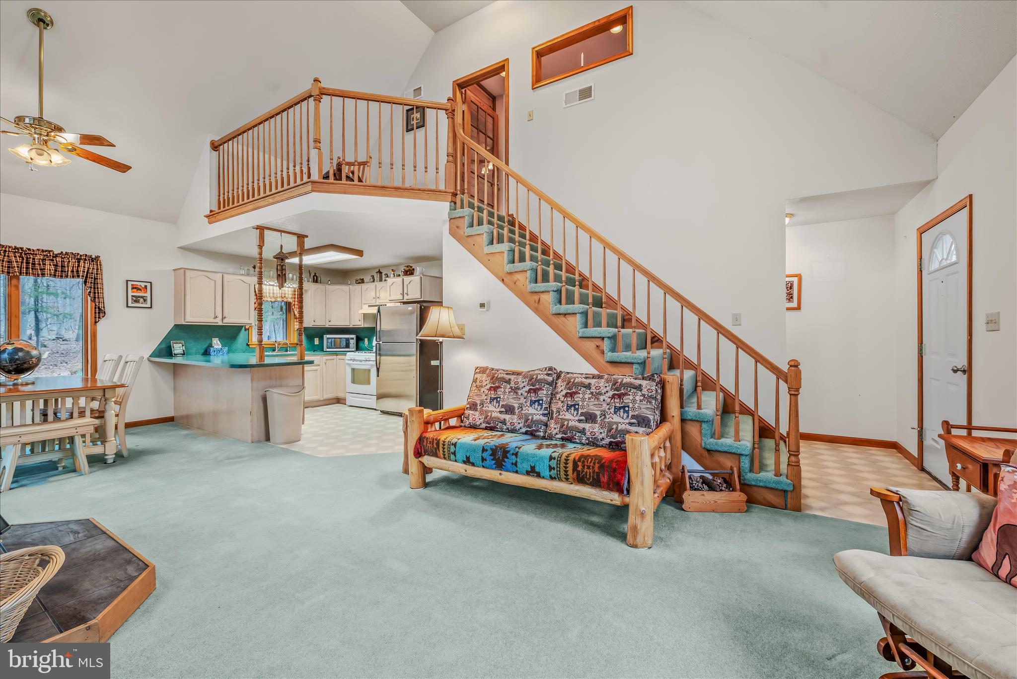 291 Dry Run Lane Berkeley Springs, WV 25411 - Photo 7 of 47 Living Room