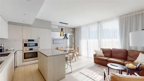 $669,000 | 4010 South Ocean Drive, Unit R1004, Hollywood, FL 33019