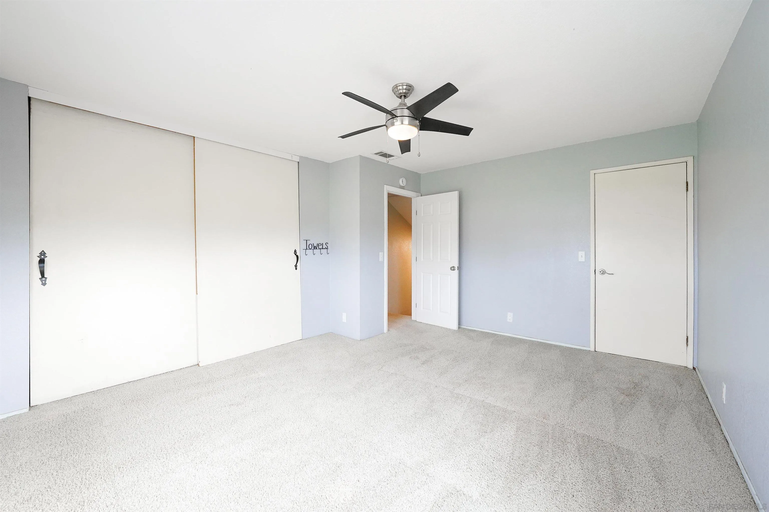 1465 Barnett Road Ramona, CA 92065 - Photo 27 of 43 a view of an empty room