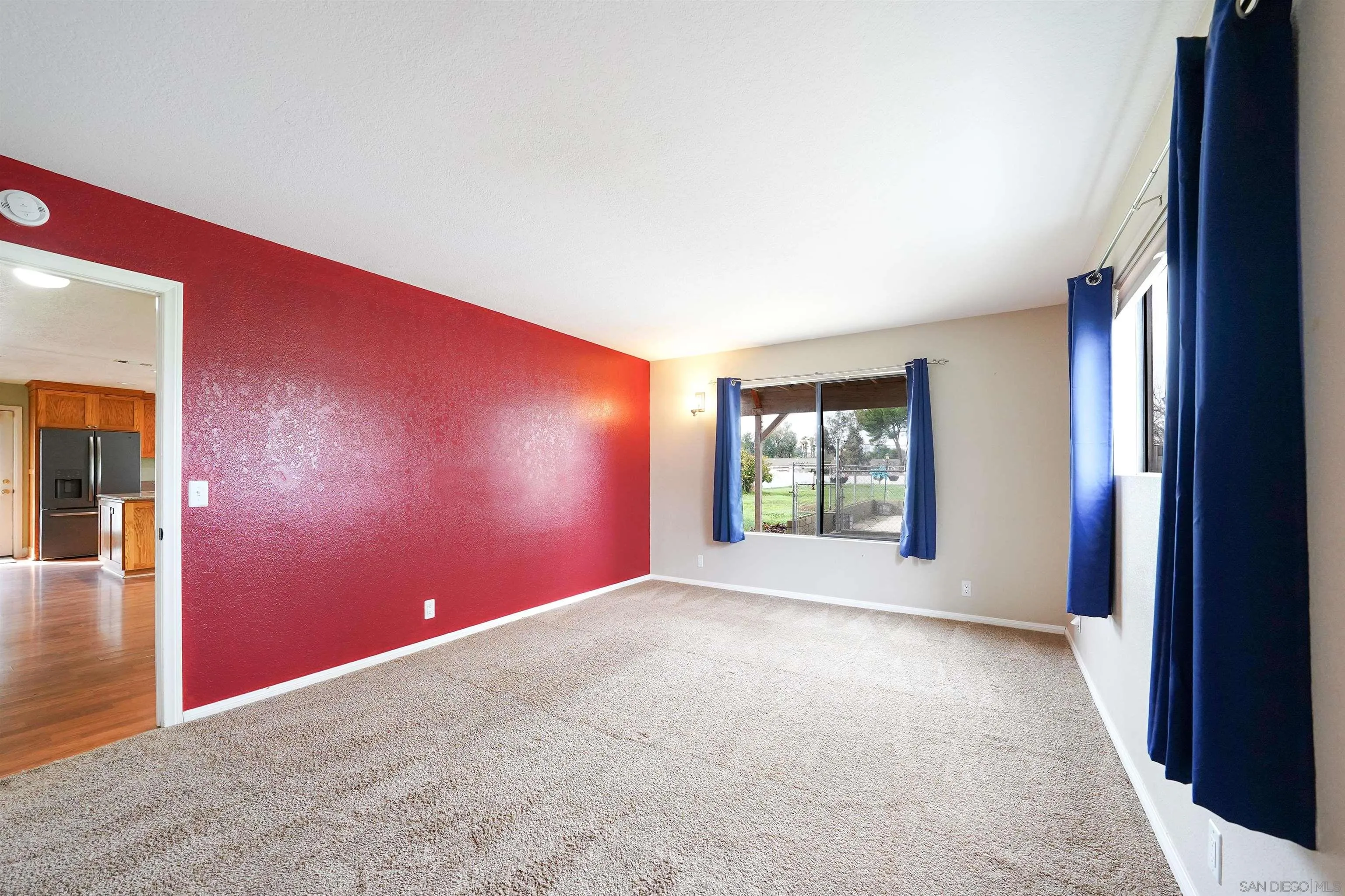 1465 Barnett Road Ramona, CA 92065 - Photo 33 of 43 an empty room with windows