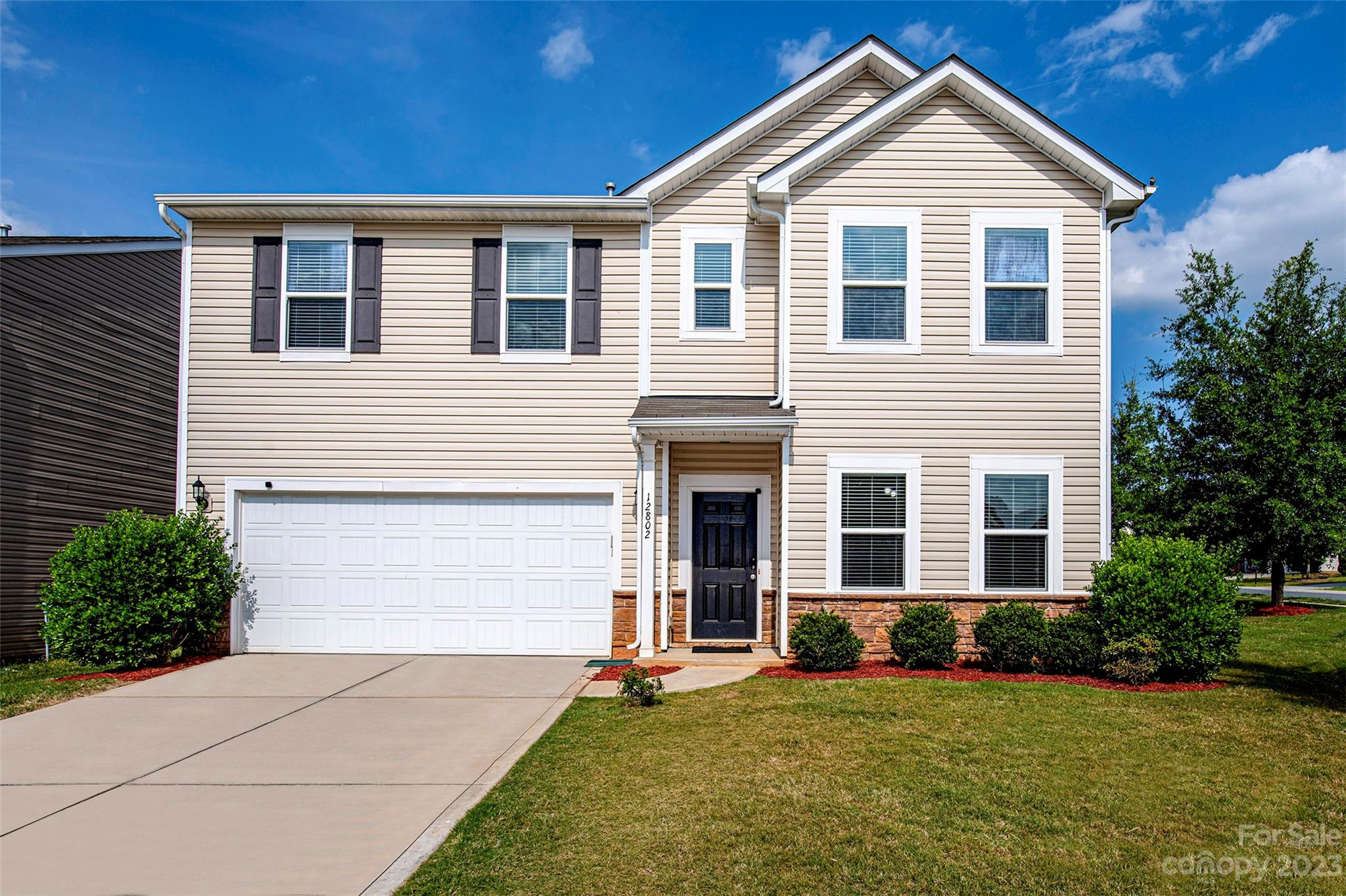 12802 Longstraw Road Charlotte, NC 28227 - Photo 2 of 33 Gallery Image 2
