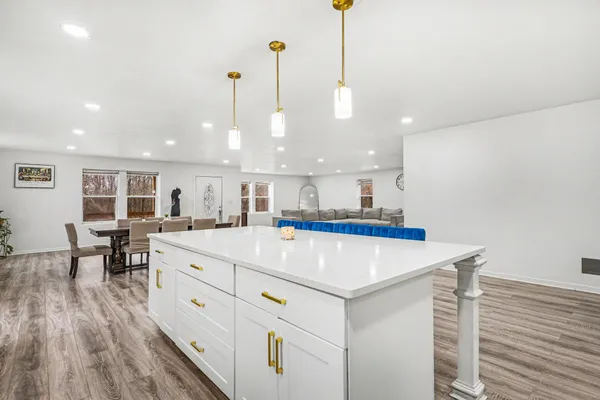 $490,000 | 21556 59 1/2 Street, Bangor, MI 49013