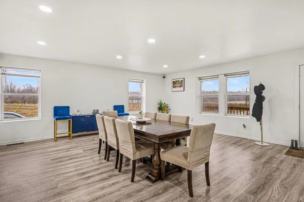 $490,000 | 21556 59 1/2 Street, Bangor, MI 49013