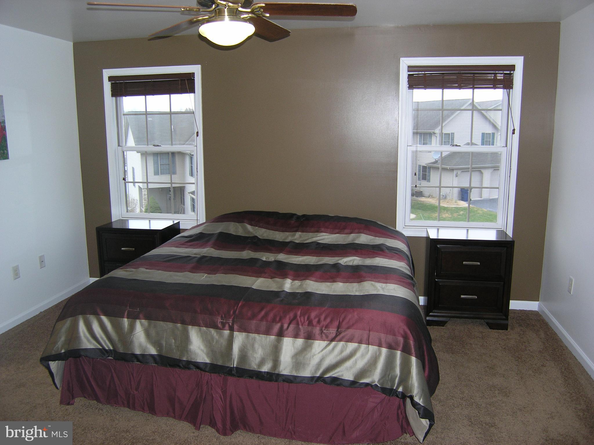 1386 Overlook Road Middletown, PA 17057 - Photo 17 of 26 Gallery Image 17