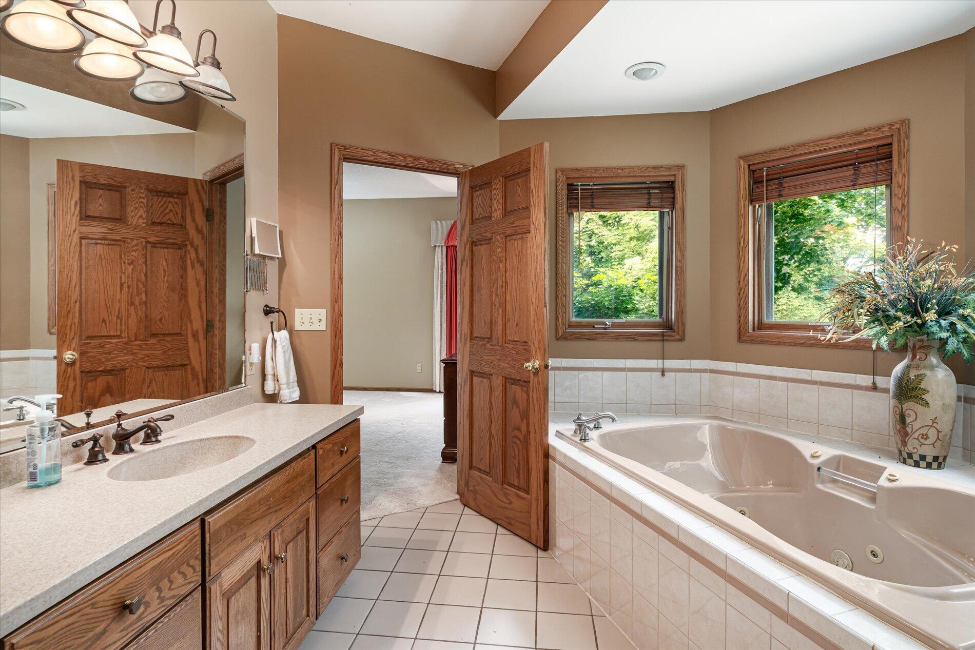 508 Curt Road Holmen, WI 54636 - Photo 10 of 28 08-508 Curt Rd Holmen--17
