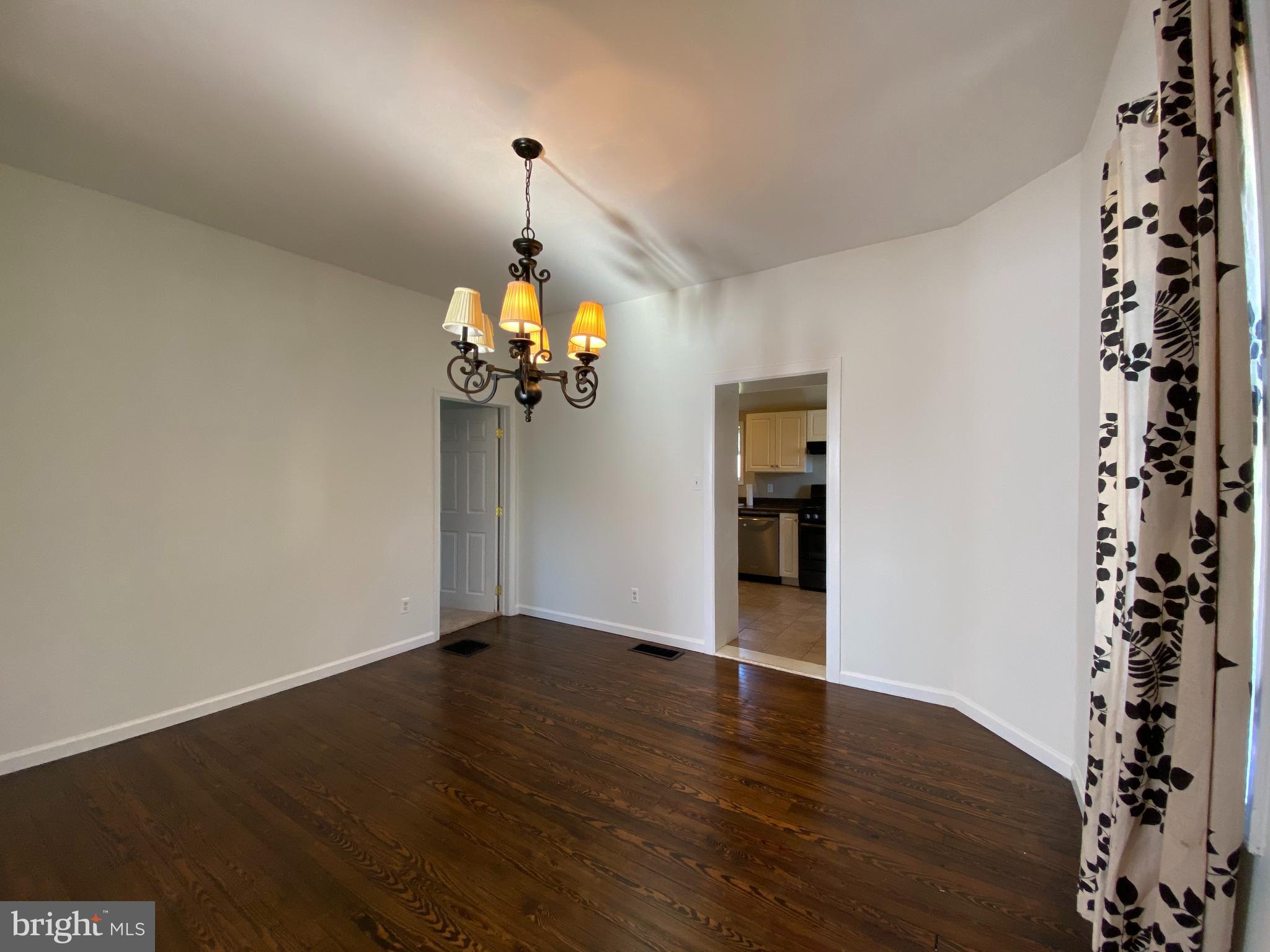 189 Church Road Medford, NJ 08055 - Photo 8 of 22 Gallery Image 8