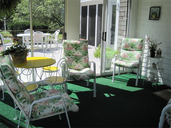 435 First Parish Road Scituate, MA 02066 - Photo 5 of 6 Gallery Image 5