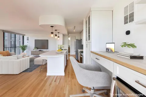 $499,000 | 345 West Fullerton Parkway, Unit 1905, Chicago, IL 60614