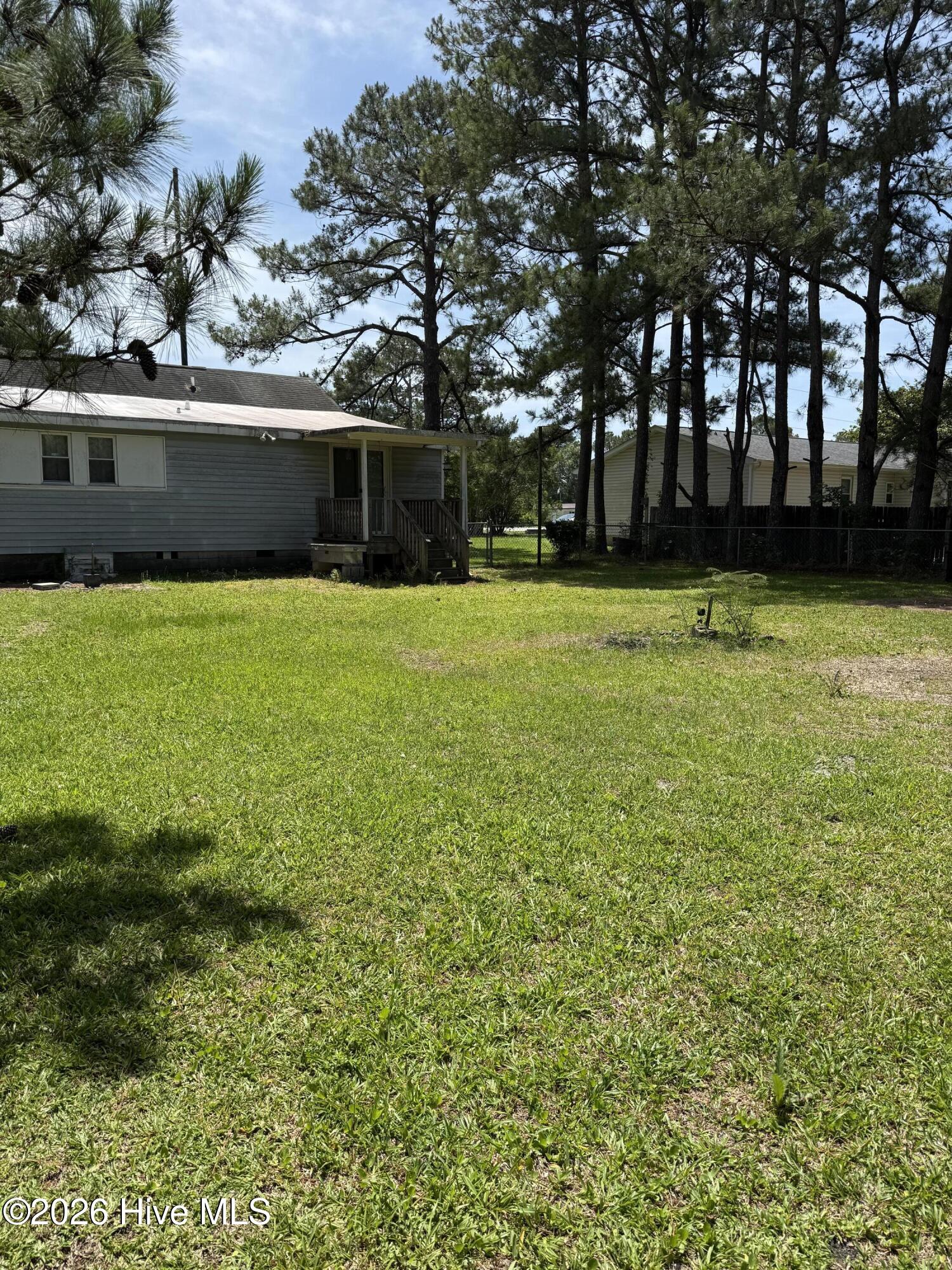 890 Hibbs Road Newport, NC 28570 - Photo 6 of 19 IMG_0587