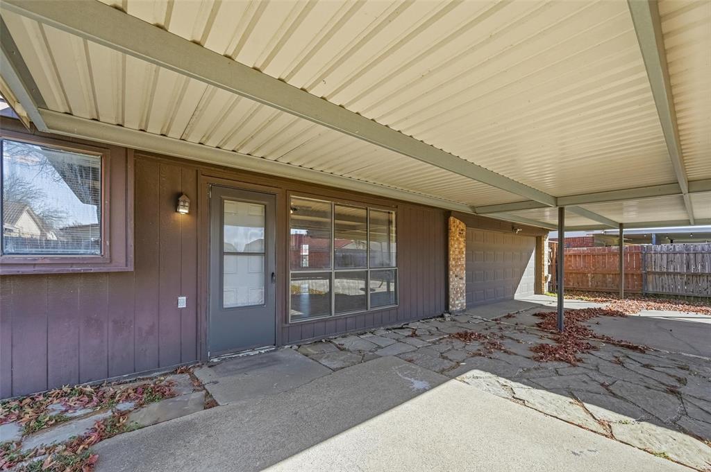 2708 Chisolm Trail Mesquite, TX 75150 - Photo 22 of 28 a front view of a house