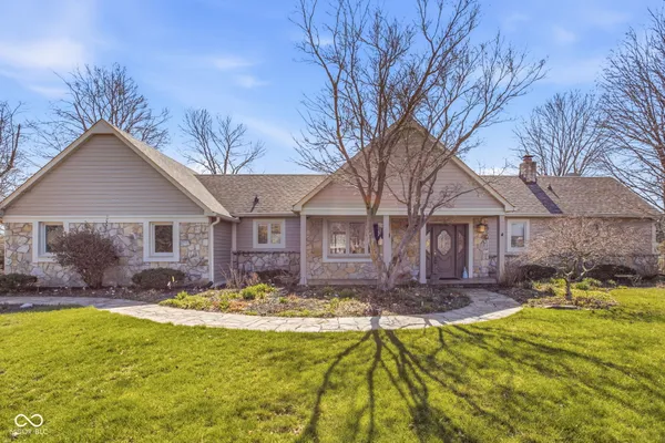 $1,100,000 | 219 Cheshire Circle, Noblesville, IN 46062