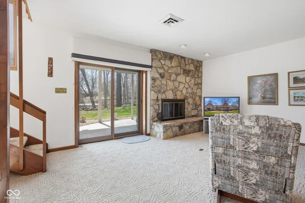 $1,100,000 | 219 Cheshire Circle, Noblesville, IN 46062