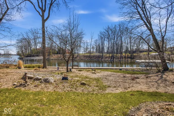 $1,100,000 | 219 Cheshire Circle, Noblesville, IN 46062