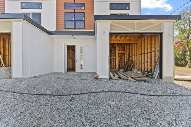 $365,000 | 1612 Scott Street, Jeffersonville, IN 47130