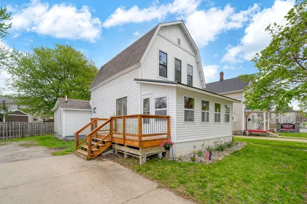 $240,000 | 81 Hillsdale Street, Hillsdale, MI 49242