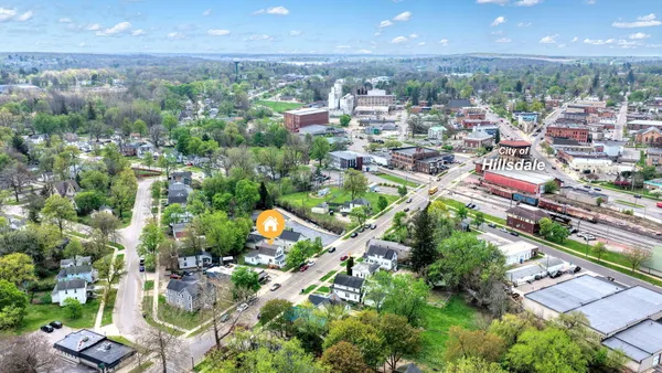 $240,000 | 81 Hillsdale Street, Hillsdale, MI 49242