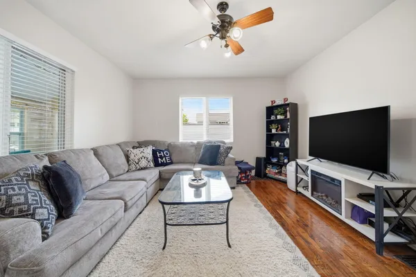 $240,000 | 81 Hillsdale Street, Hillsdale, MI 49242