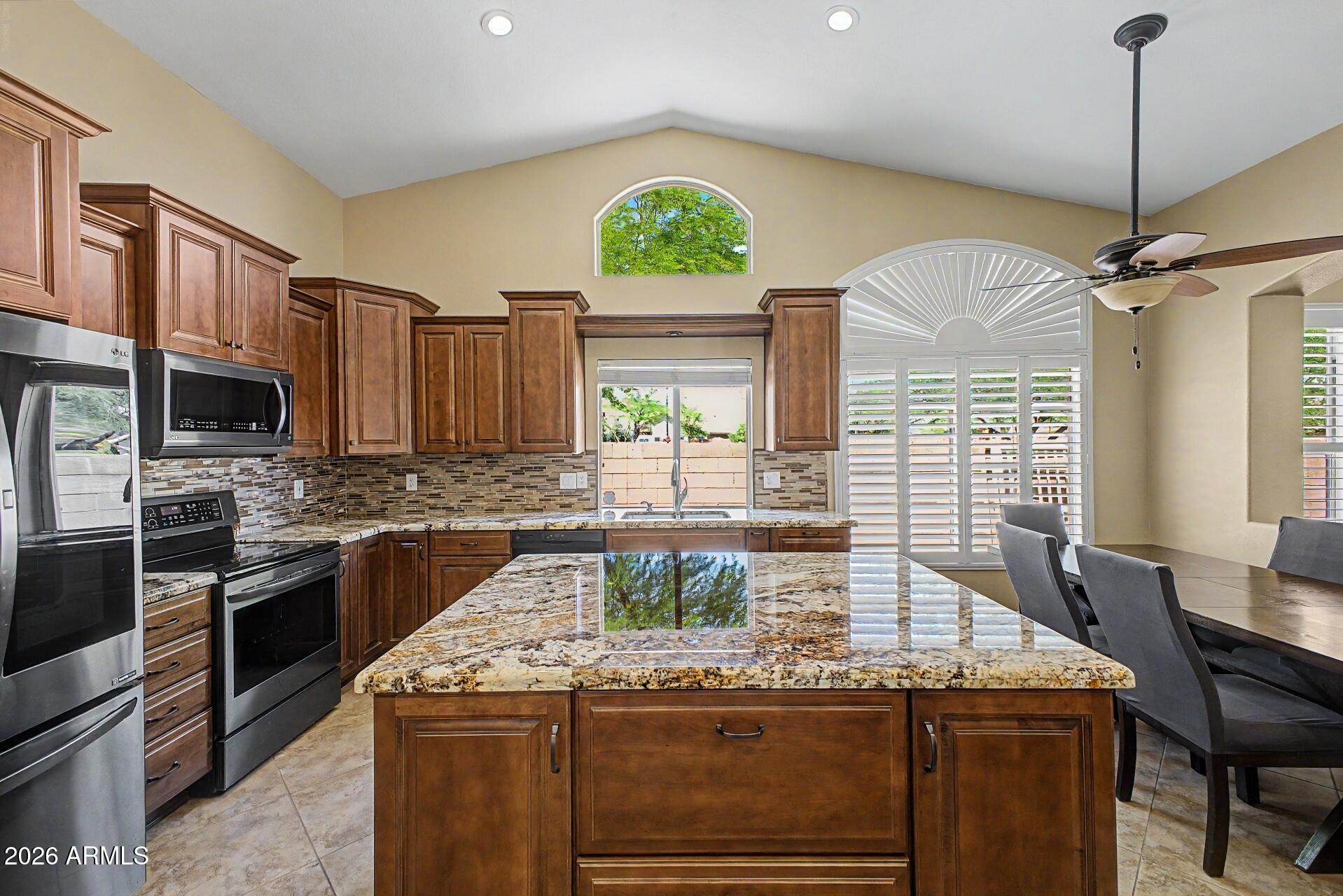 221 South Quartz Street Gilbert, AZ 85296 - Photo 18 of 36 23-Quartz