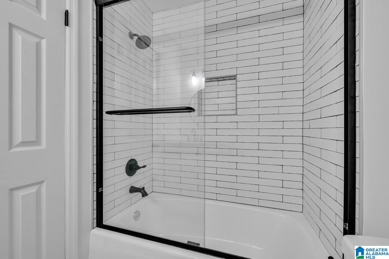 3656 Brookwood Road Birmingham, AL 35223 - Photo 18 of 34