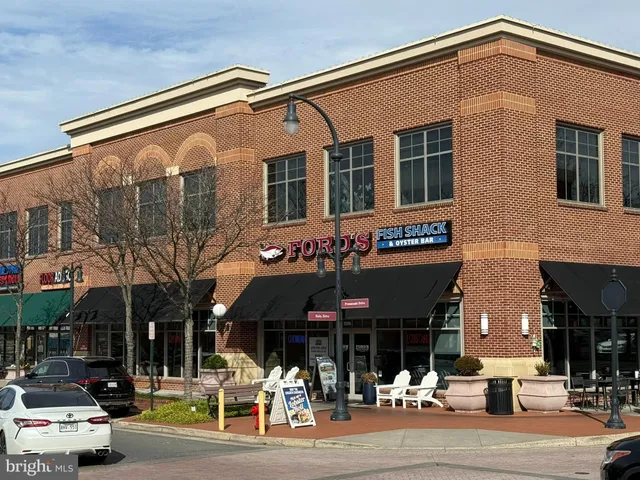 $585,000 | 43669 McDowell Square, Leesburg, VA 20176