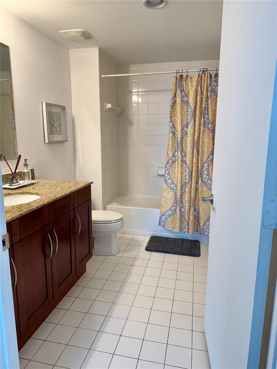 7275 Southwest 90th Way, Unit 301 Miami, FL 33156 - Photo 11 of 15