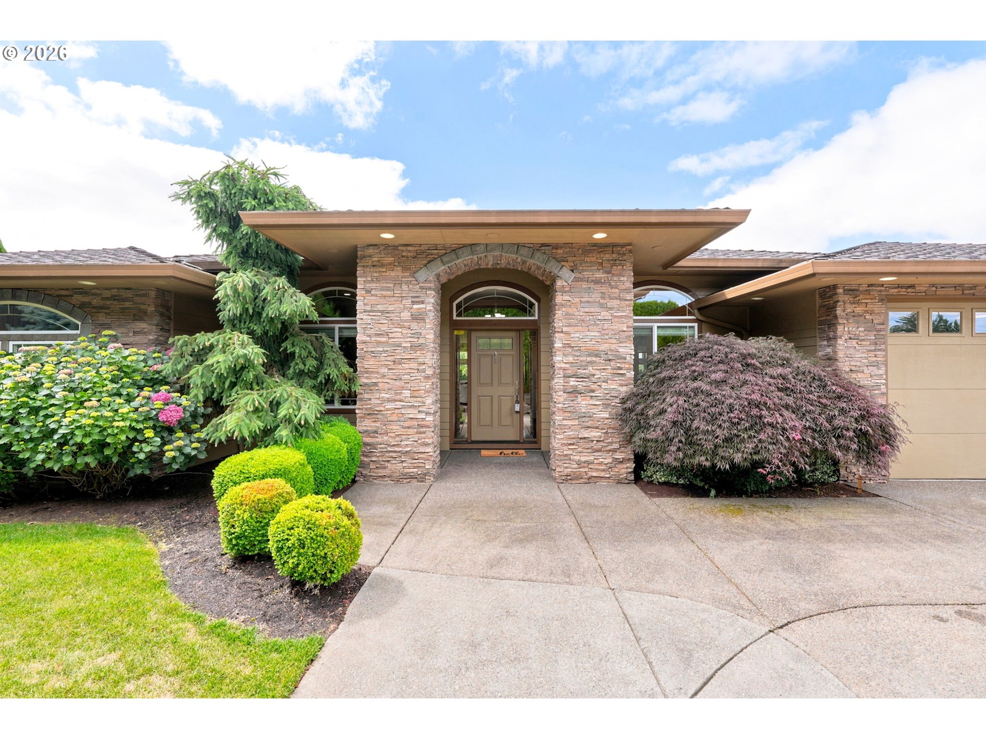 2926 Northwest 12th Avenue Camas, WA 98607 - Photo 2 of 48