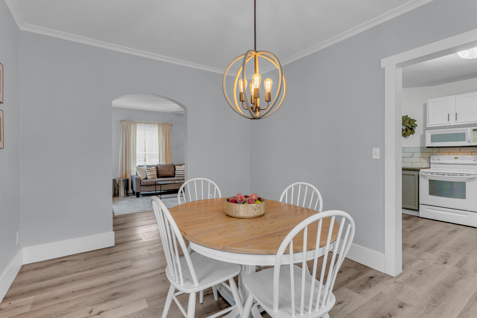 3503 Roosevelt Road Jackson, MI 49203 - Photo 12 of 41 0N0A0096