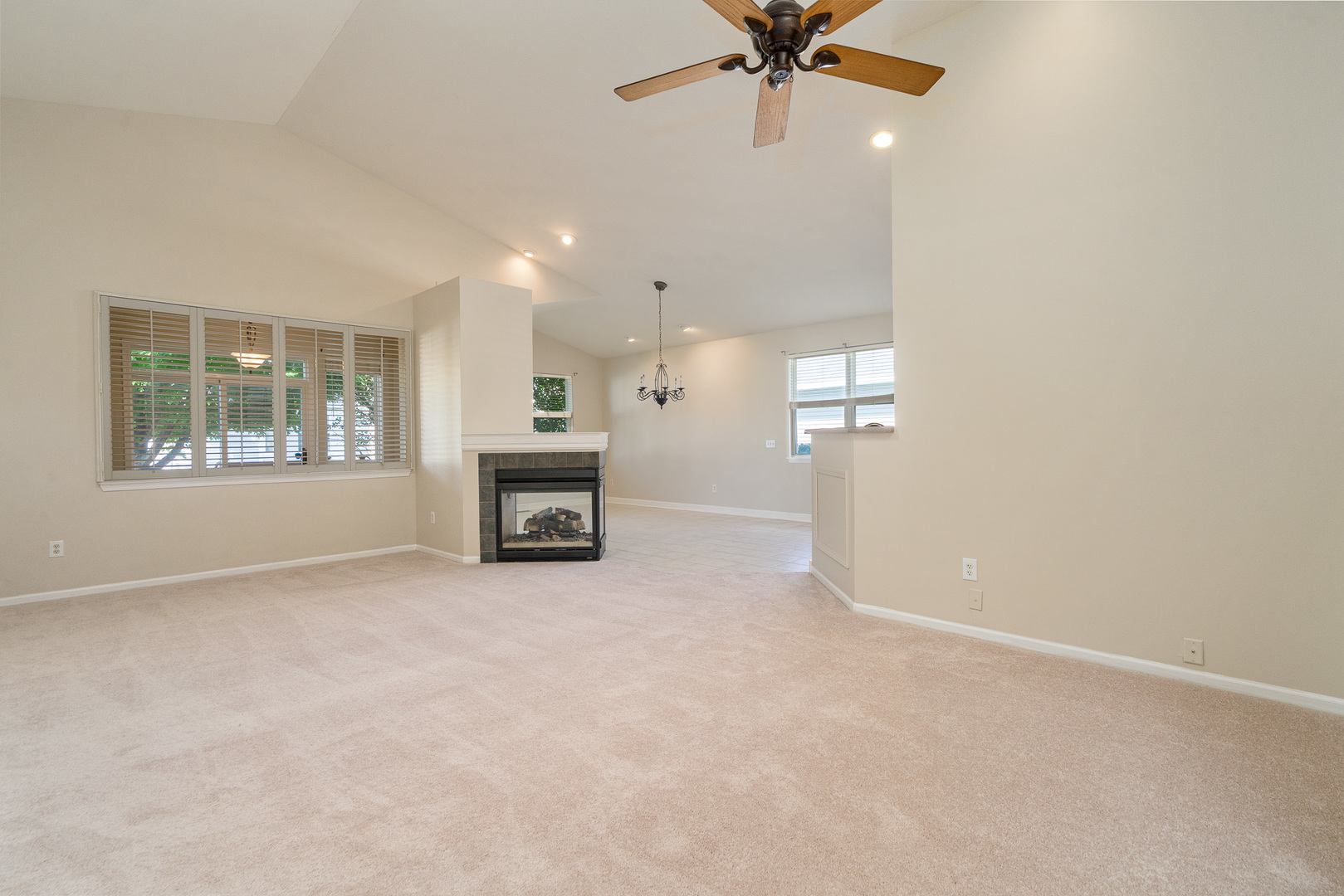 1611 Benzie Circle Romeoville, IL 60446 - Photo 8 of 39 Gallery Image 8