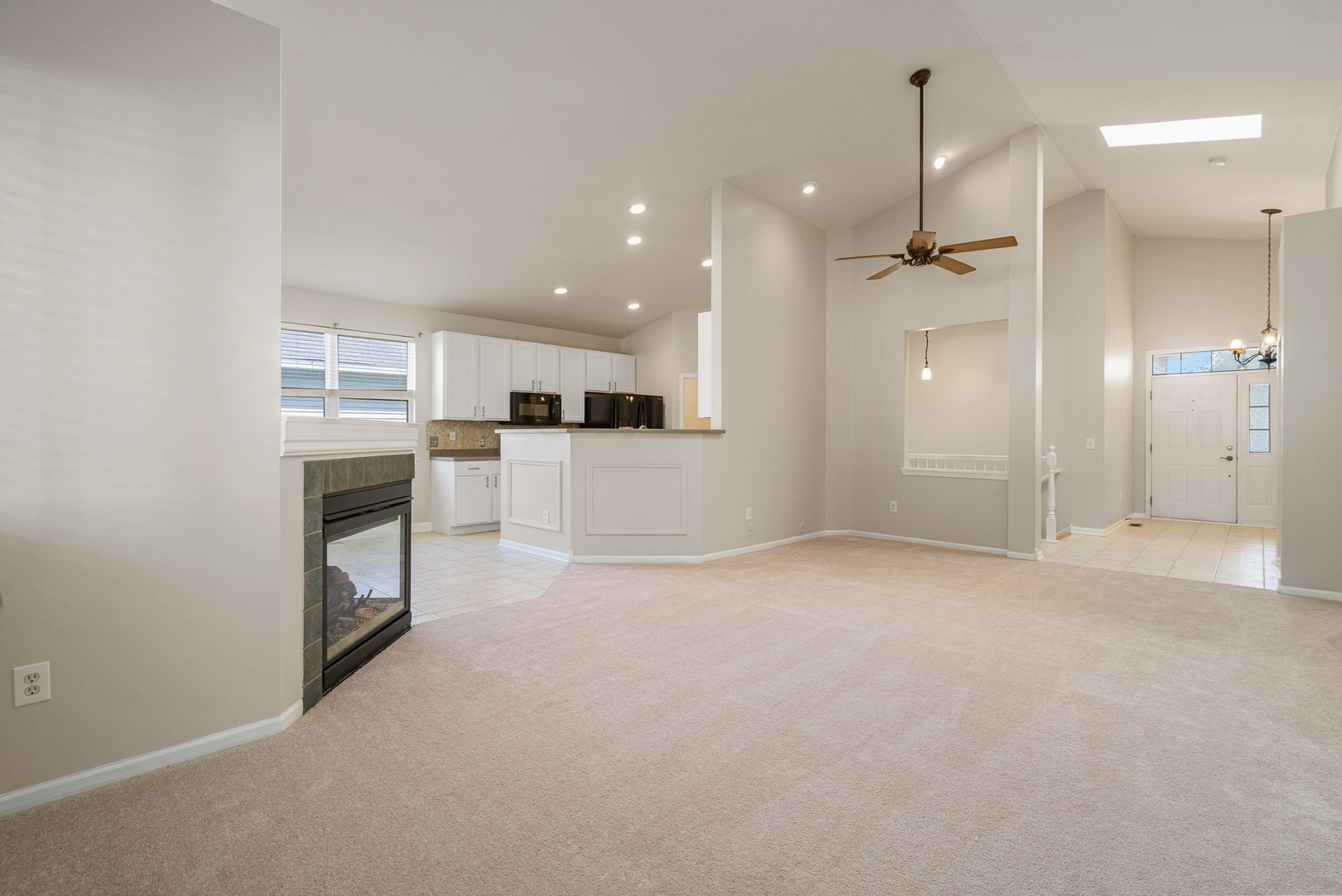 1611 Benzie Circle Romeoville, IL 60446 - Photo 10 of 39 Gallery Image 10