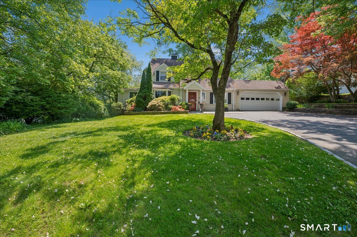 96 Turner Road Stamford, CT 06905 - Photo 2 of 38