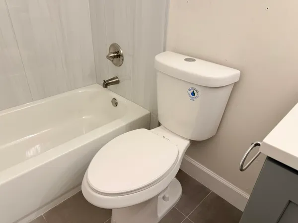 $2,850 | 13675 Yarmouth Court, Wellington, FL 33414