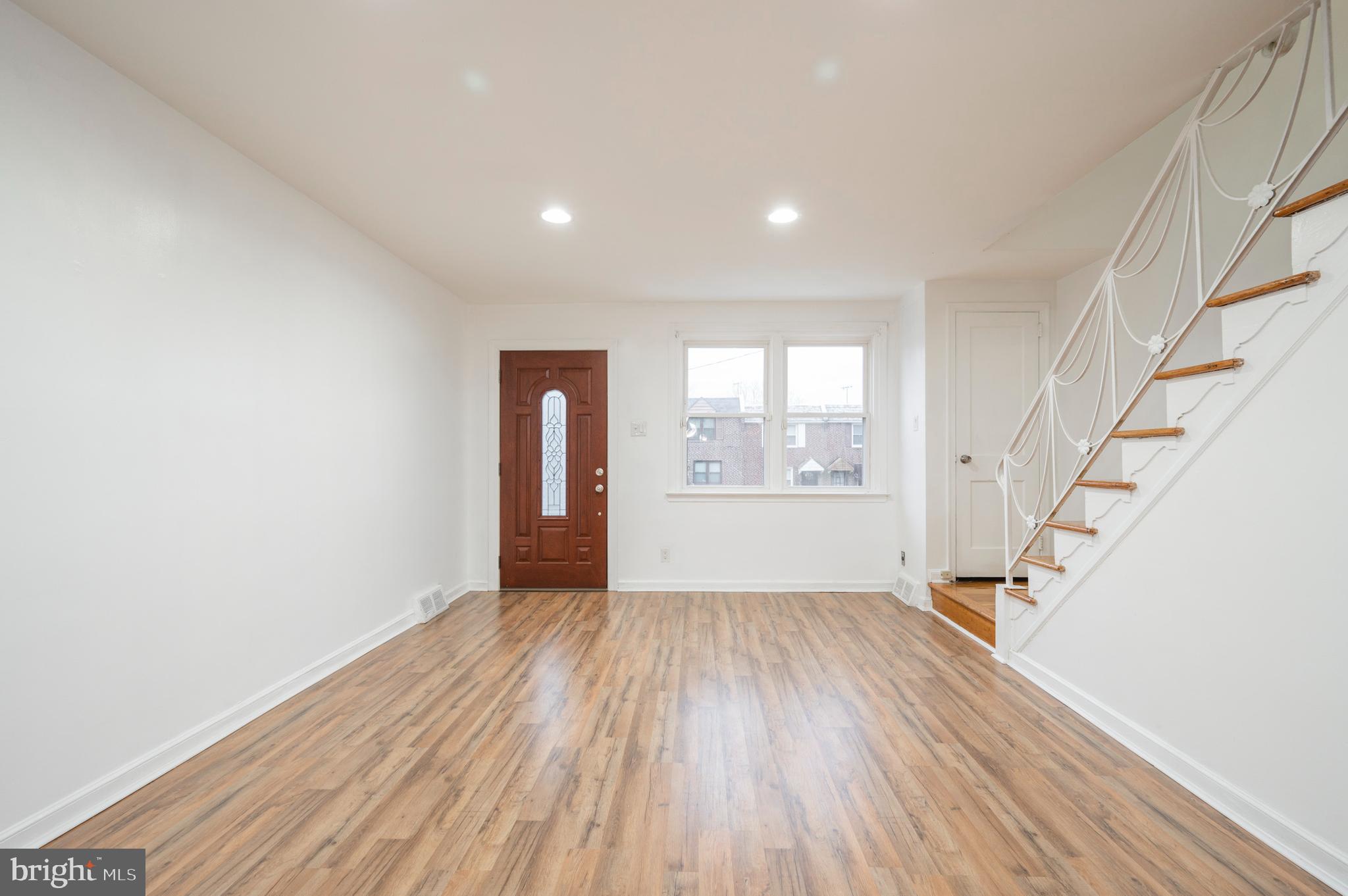 1610 Ashurst Road Philadelphia, PA 19151 - Photo 4 of 38 Gallery Image 4